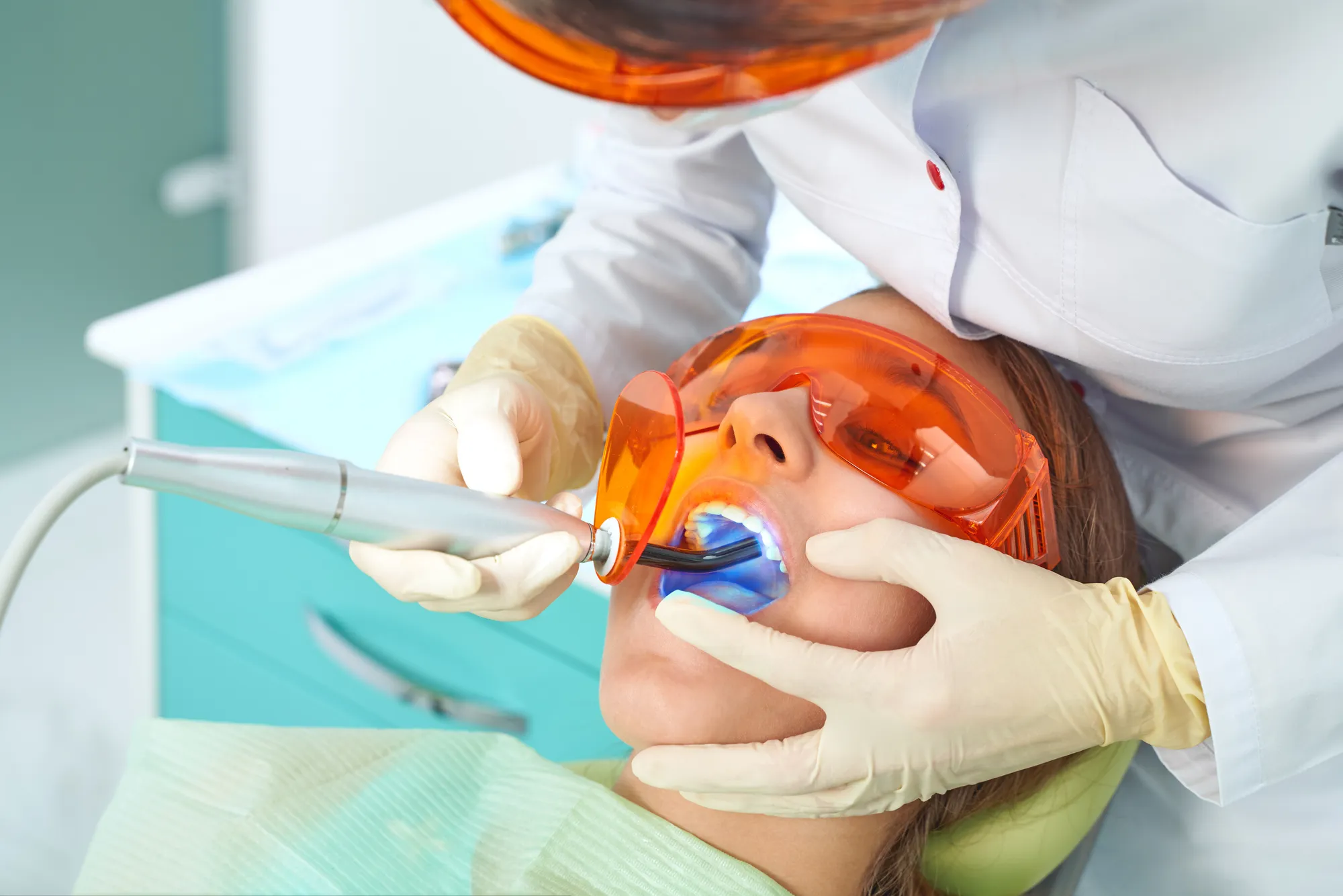 Sala de tratamiento restaurativo de Upper Dental
